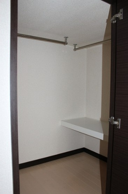 【収納】 | ウエスト | 2階はカーペット