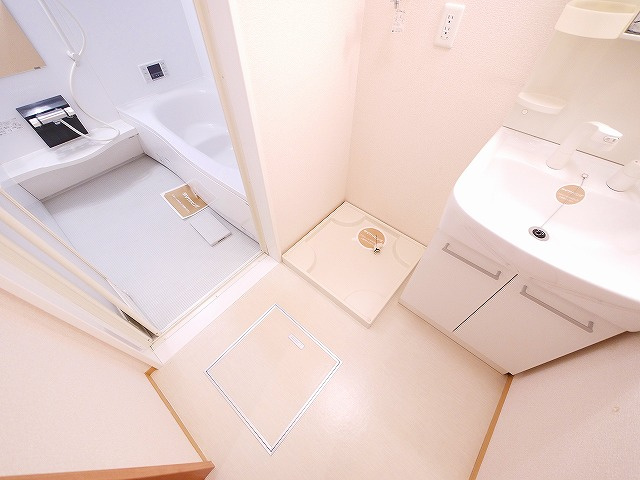 シャロー パディの設備|室内洗濯機置き場があります