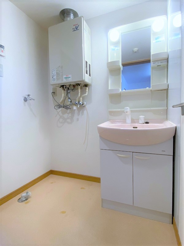 Fraiseマンションの独立洗面台