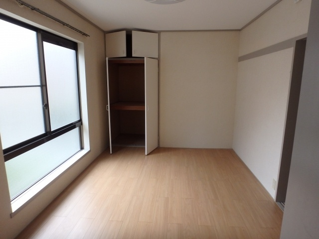 第２加藤ハイツの洋室