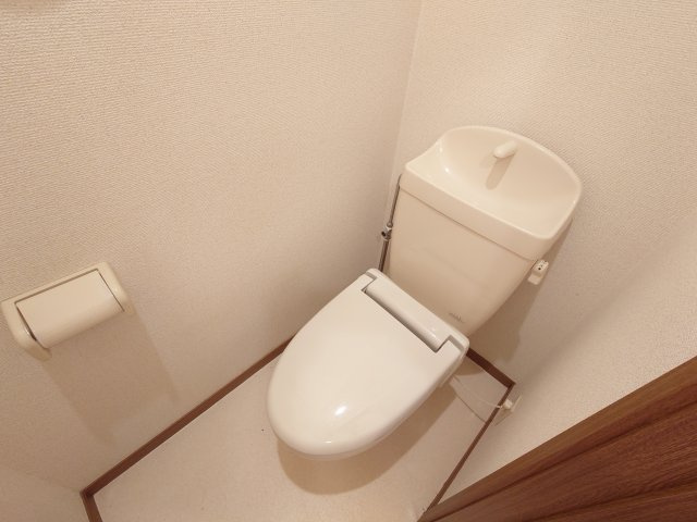 ソレアードホソヤCのトイレ
