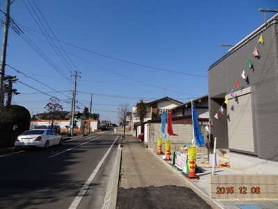 【前面道路含む現地写真】 | さいたま市緑区中尾　新築分譲住宅全3棟・残1棟