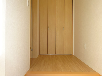 【玄関】 | サンクトいずみ