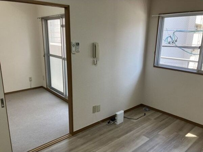 【居間・リビング】 | メゾン太平洋 | ※同建物同型別のお部屋