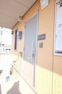 【エントランス】 | 安心安全の１キー２ロック