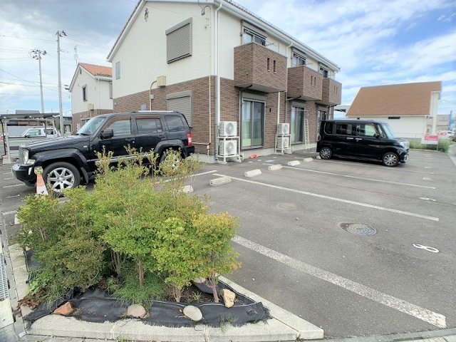 アリエッタⅡの駐車場