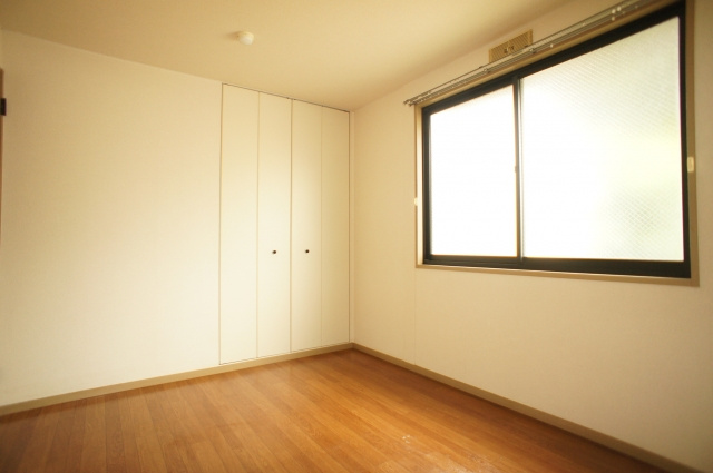 サンガーデンM'Sの子供部屋|大型クローゼット完備の洋室♪