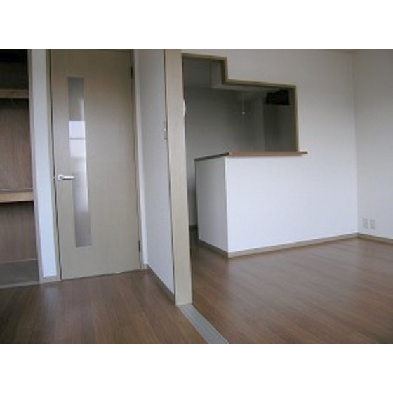 サンガーデンM'Sの居間・リビング|フローリングの明るいリビング♪