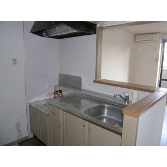 サンガーデンM'Sのキッチン|リビングが見渡せるカウンターキッチン♪