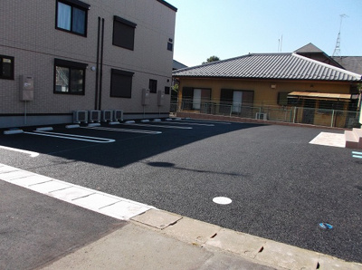 【駐車場】 | コルネイユ　Ｂ