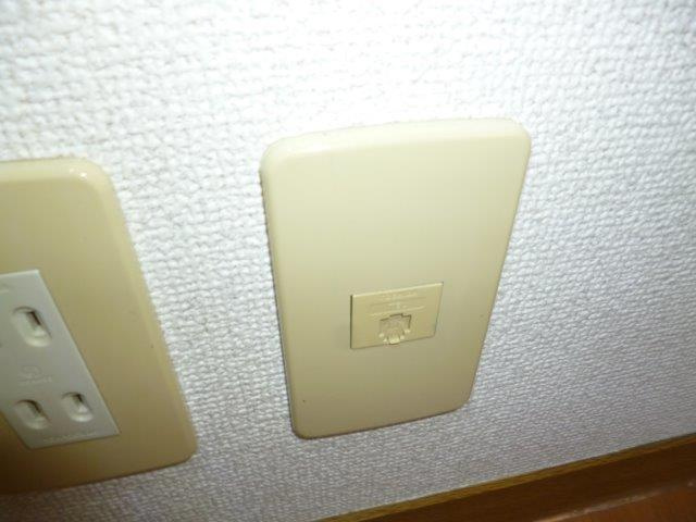 アブニール若宮の設備|電話モジュラー