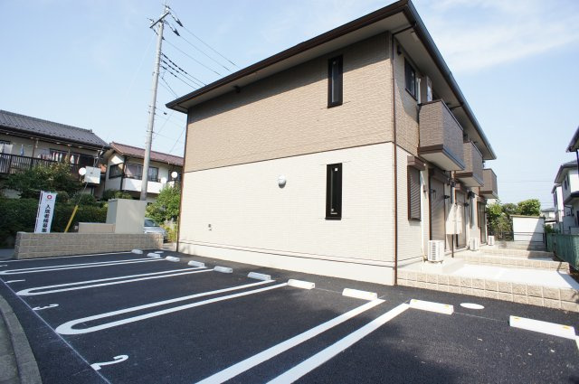エクセルヴィラの駐車場