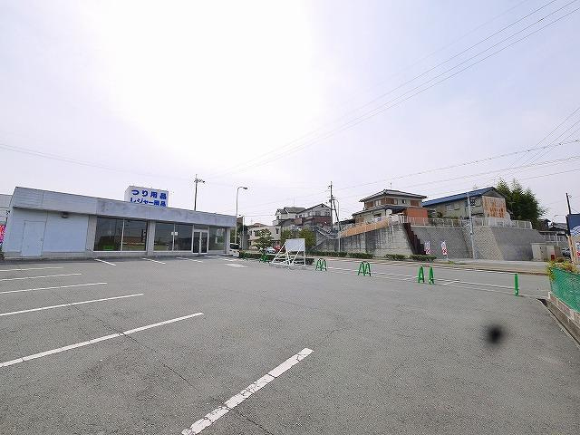 中山町貸店舗の駐車場