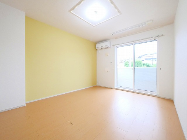 メゾン・ド・ユウの居間・リビング|使いやすい居間です