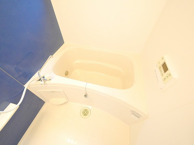 メゾン・ド・ユウの浴室|ゆったり過ごせるお風呂です