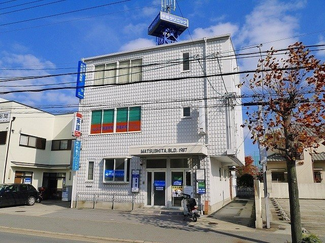 松下興産ビルの外観