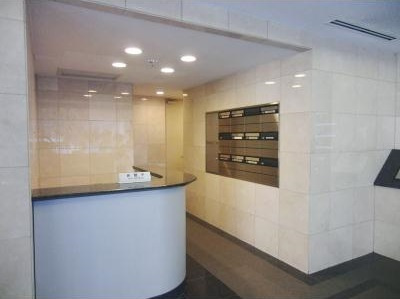 【エントランス】 | Ｋ６ＣＯＵＲＴ(赤坂賃貸マンション) | 管理人室　郵便ポスト