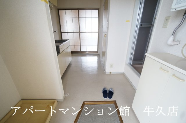 ライトハウスIの玄関
