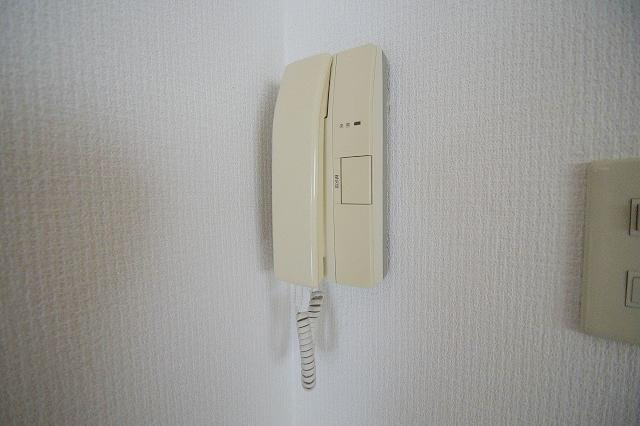 レクスタ平和の設備|レクスタ平和（1DK）　インターフォン