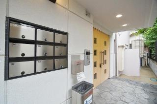 レクスタ平和のエントランス|レクスタ平和（1DK）　エントランス
写真は別号室タイプです