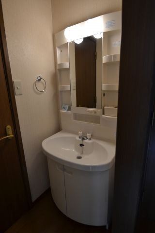 【独立洗面台】 | メゾンしんとみ