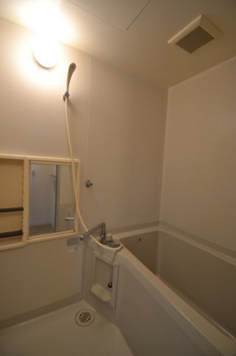 【浴室】 | フォーブルセントラルＡ