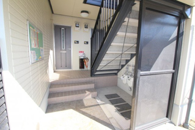 【エントランス】 | ミレーニア