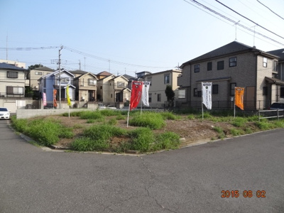 【前面道路含む現地写真】 | さいたま市緑区松木1丁目　売地全2区画