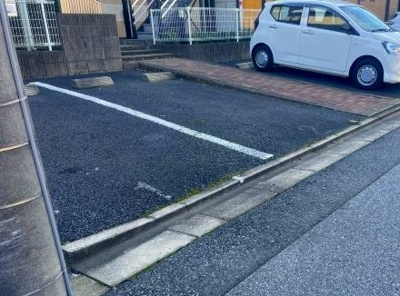 【駐車場】 | しらとり