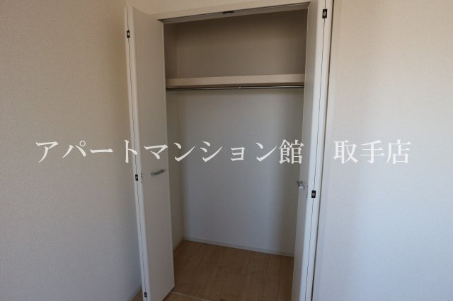 カーサ　アバンツァートの収納