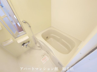 【駐車場】 | カーサ　アバンツァート
