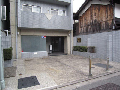 【エントランス】 | ドムール御池