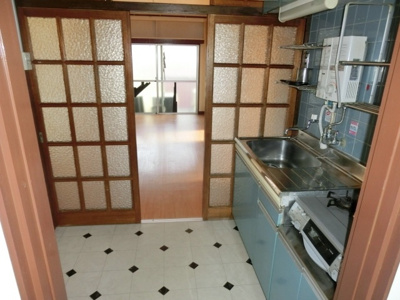 【キッチン】 | コミヤビル３