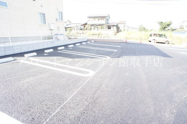 スターヒルⅠの駐車場