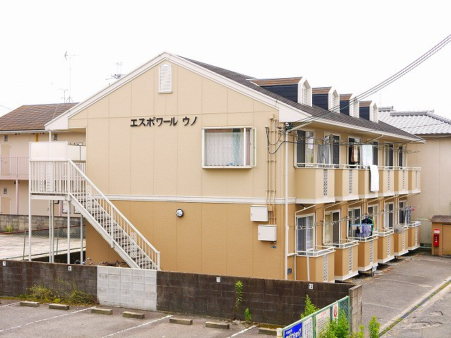 エスポワールウノの外観