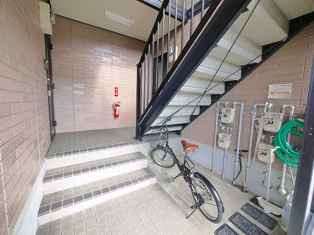 フローラ新大宮のその他共用部分|キレイな共有スペース