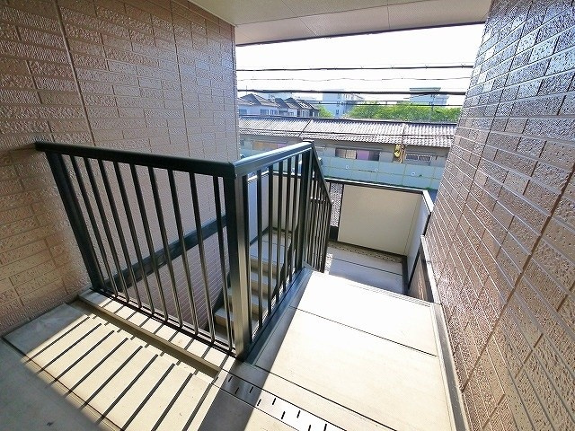 フローラ新大宮のその他共用部分|キレイな共有スペース