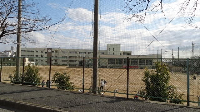 土地　箕面市箕面4丁目の周辺