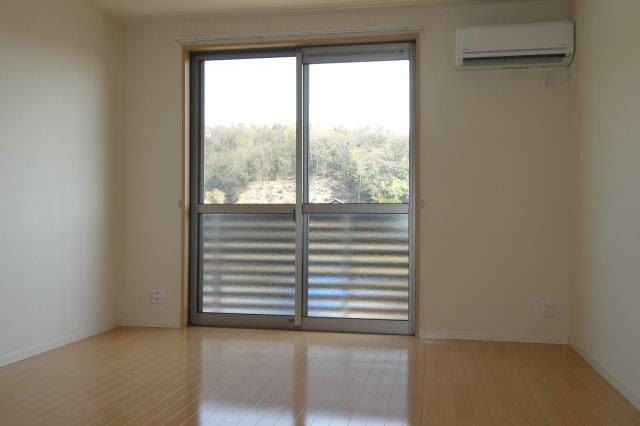 セレーナＢの居間・リビング