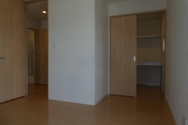 セレーナＢの寝室|洋室