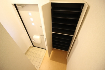 【玄関】 | グレイス寺川 | ☆シューズＢＯＸ付☆