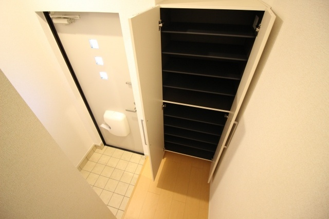 【玄関】 | グレイス寺川 | ☆シューズＢＯＸ付☆