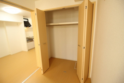 【収納】 | グレイス寺川 | ☆洋室内クローゼット☆