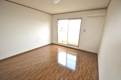 【洋室】 | ルナパレスⅡ