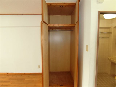  | メゾン城間