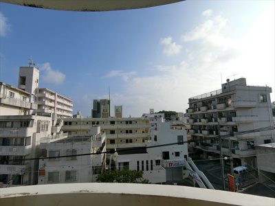  | メゾン城間