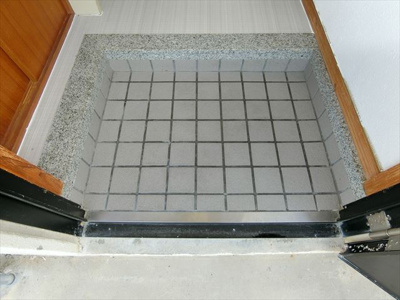  | メゾン城間