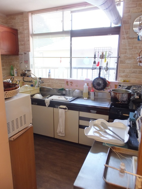 津山市上之町　売店舗併用住宅のその他|厨房