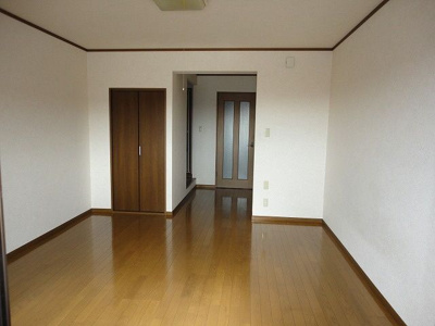 【寝室】 | ユーミーマンション小杉 | ※同型別室参考写真 リノベーション前のお写真になります。