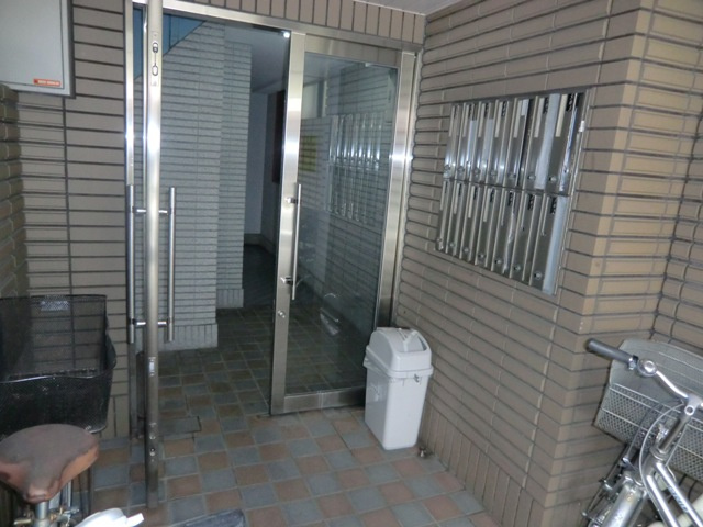 シャルム十三の外観|エントランス